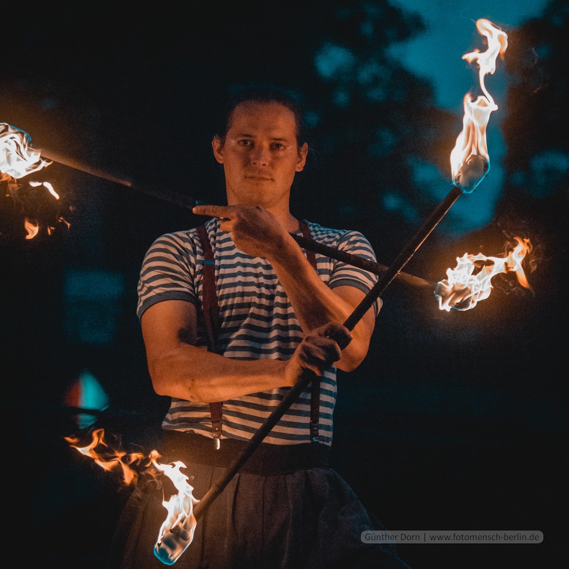 gd_1214-VarieteLightpaintingCircusPhotographyMeetup – Max-craw